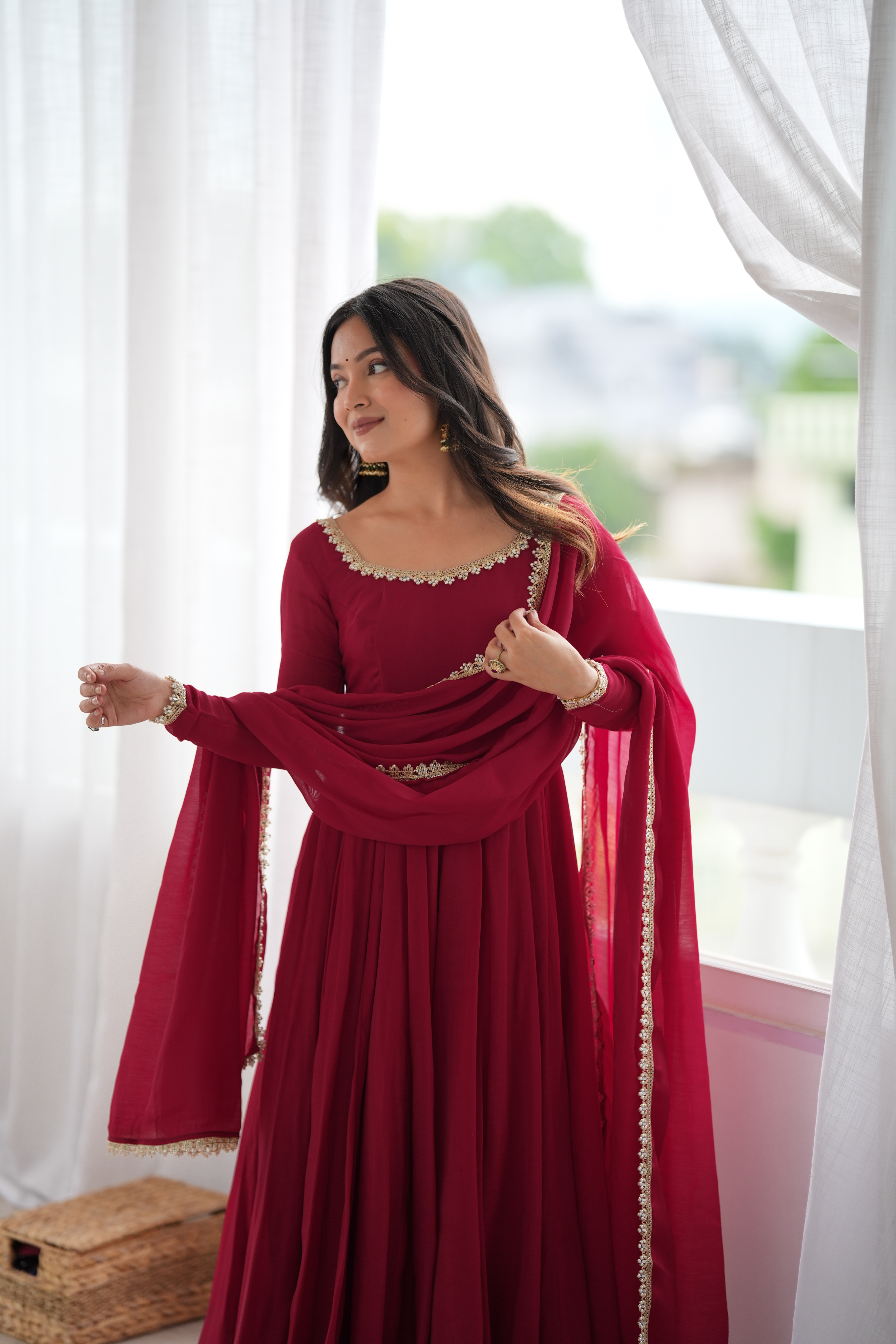 Premium Pure Mal Chanderi 16 Kali Anarkali Gown Set with Dupatta & Pant