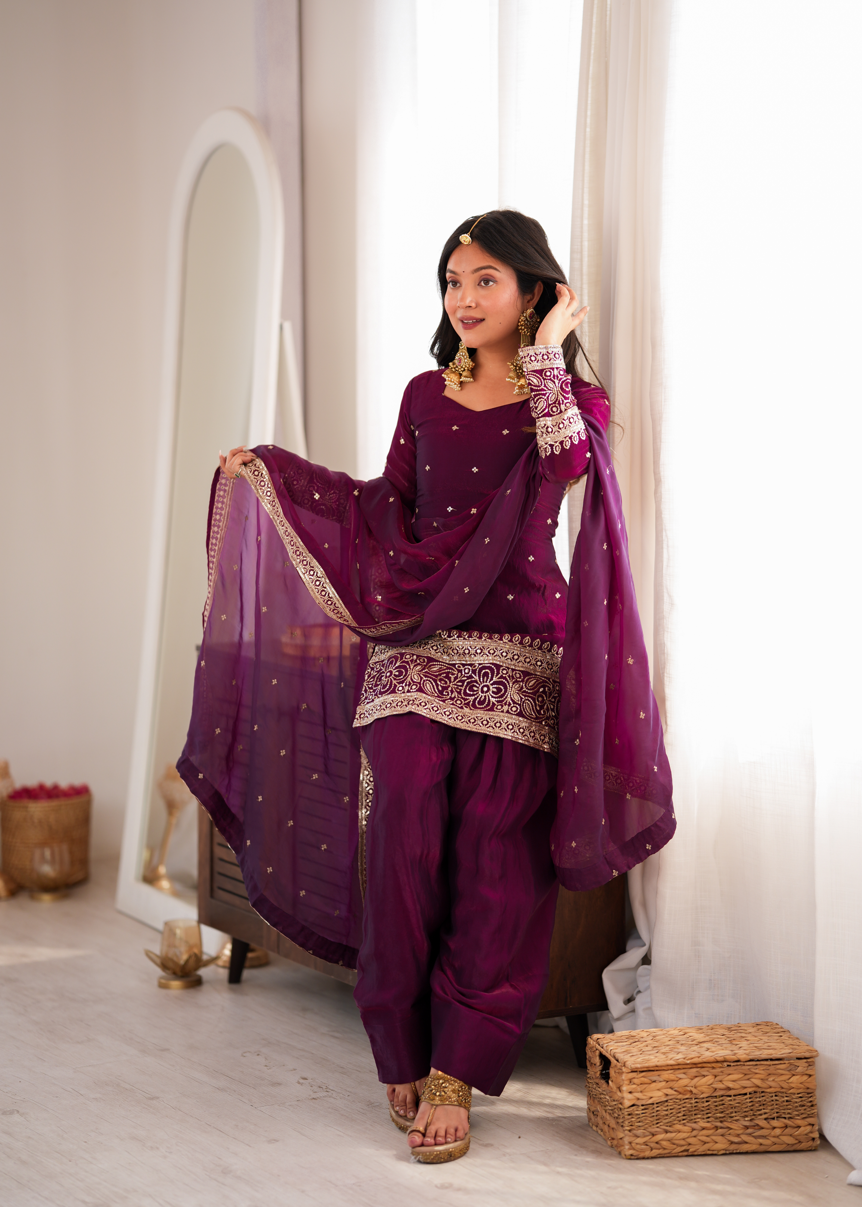 Premium Heavy Fendy Silk Embroidered Farshi Shalwar Set
