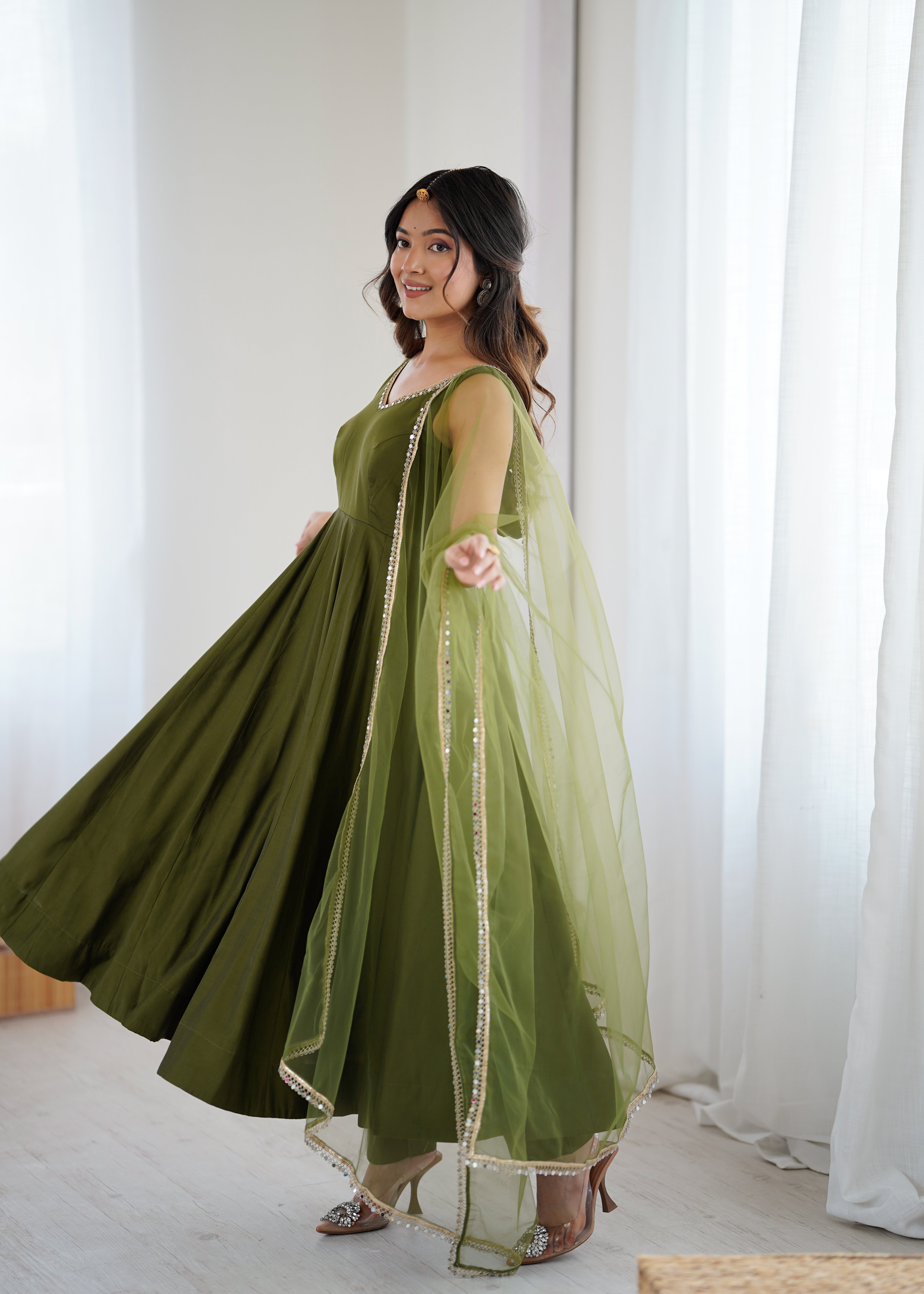 Premium Pure Romansilk Chanderi 4 Meter Flared Anarkali Gown Set