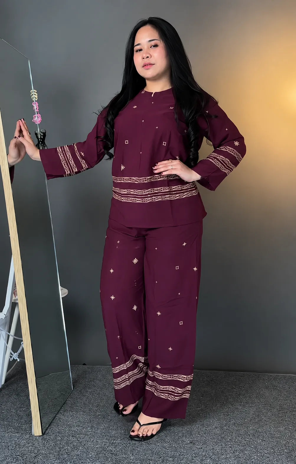 Elegant Black 2-Piece Co-Ord Set for Women | Golden Motif Detailing
